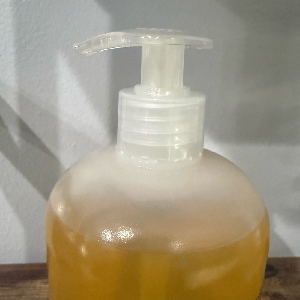 Davines DEDE Full Size Conditioner - 16.7 fl oz - Picture 3 of 3